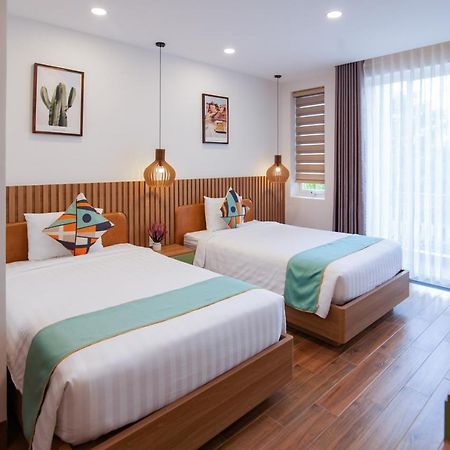 The View Hotel Cam Lam Buitenkant foto